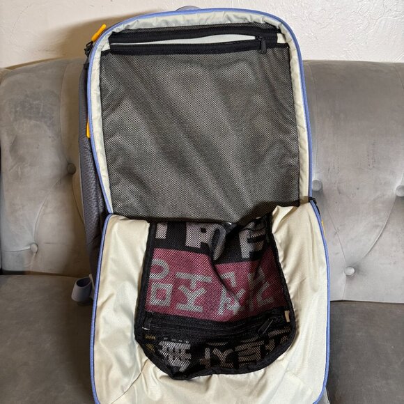 NWT Sherpani x REI Co-op Anti-Theft Convertible Backpack Gray/Blue Women - Picture 2 of 13